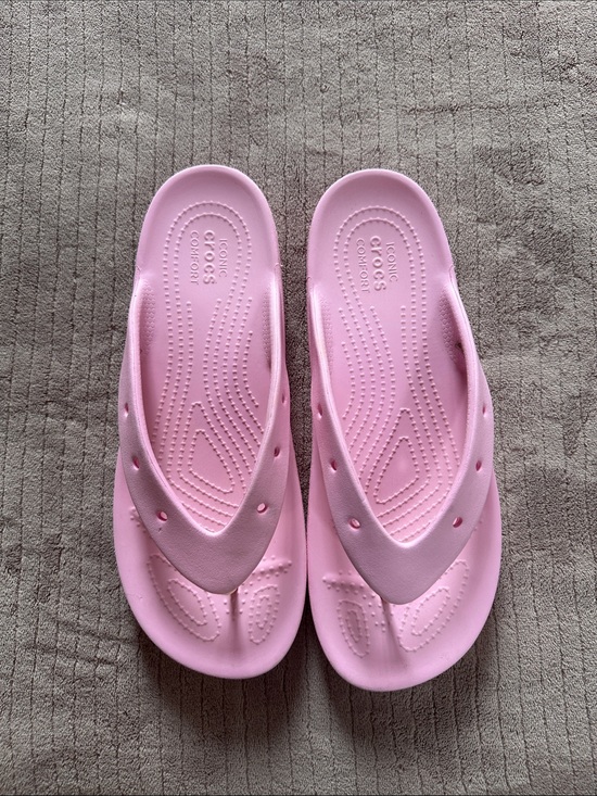 CROCS Shoes - Crocs Unisex Classic Platform Flip Flop - Flamingo Pink Size 11
